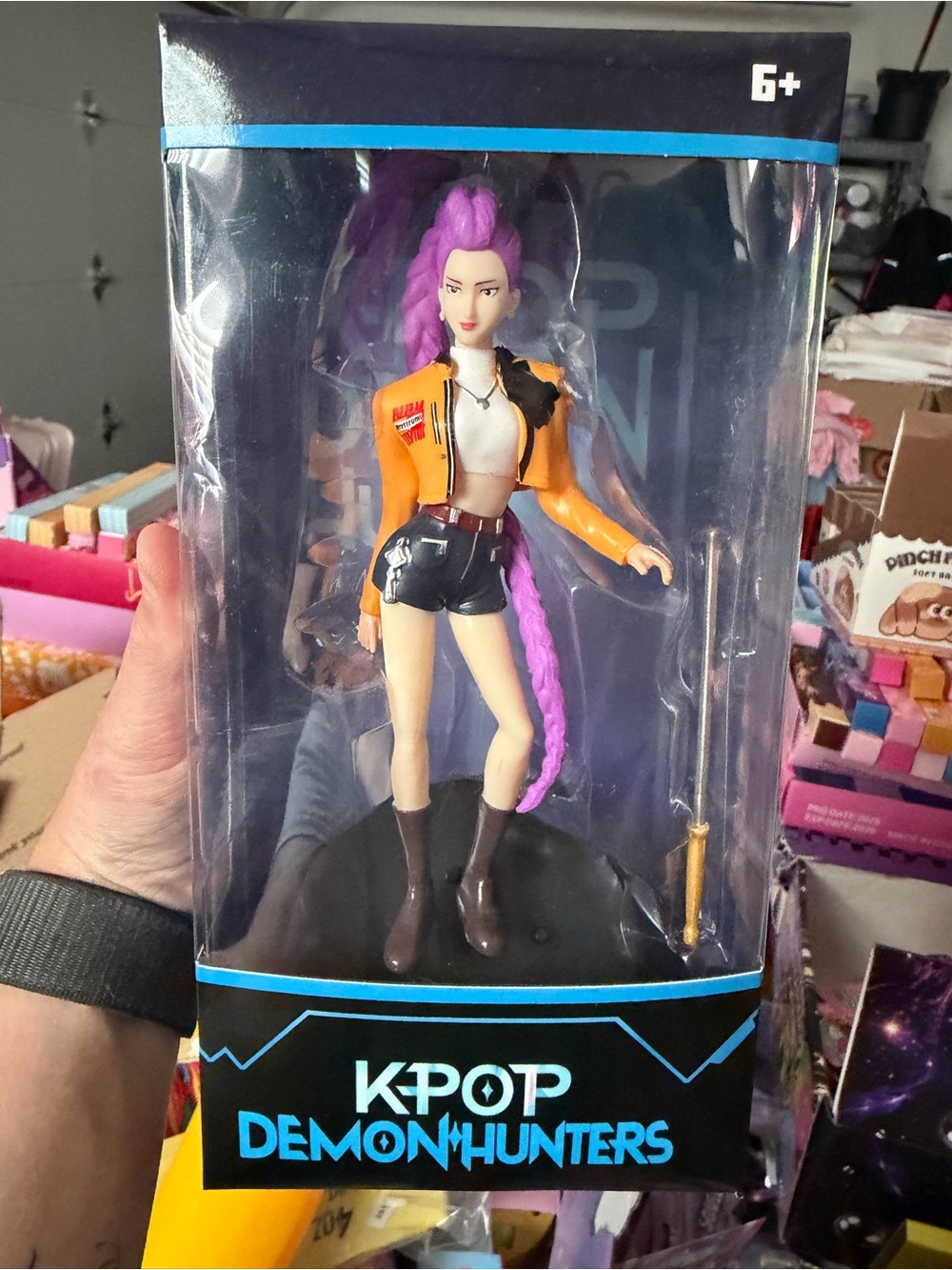 K-Pop Demonhunters Figure Rumi— Purple Hair, Orange Jacket